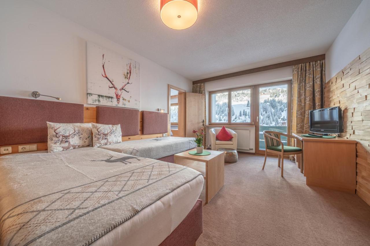 Hubertus, 3 Sterne Superior Hotel Lech am Arlberg Ngoại thất bức ảnh